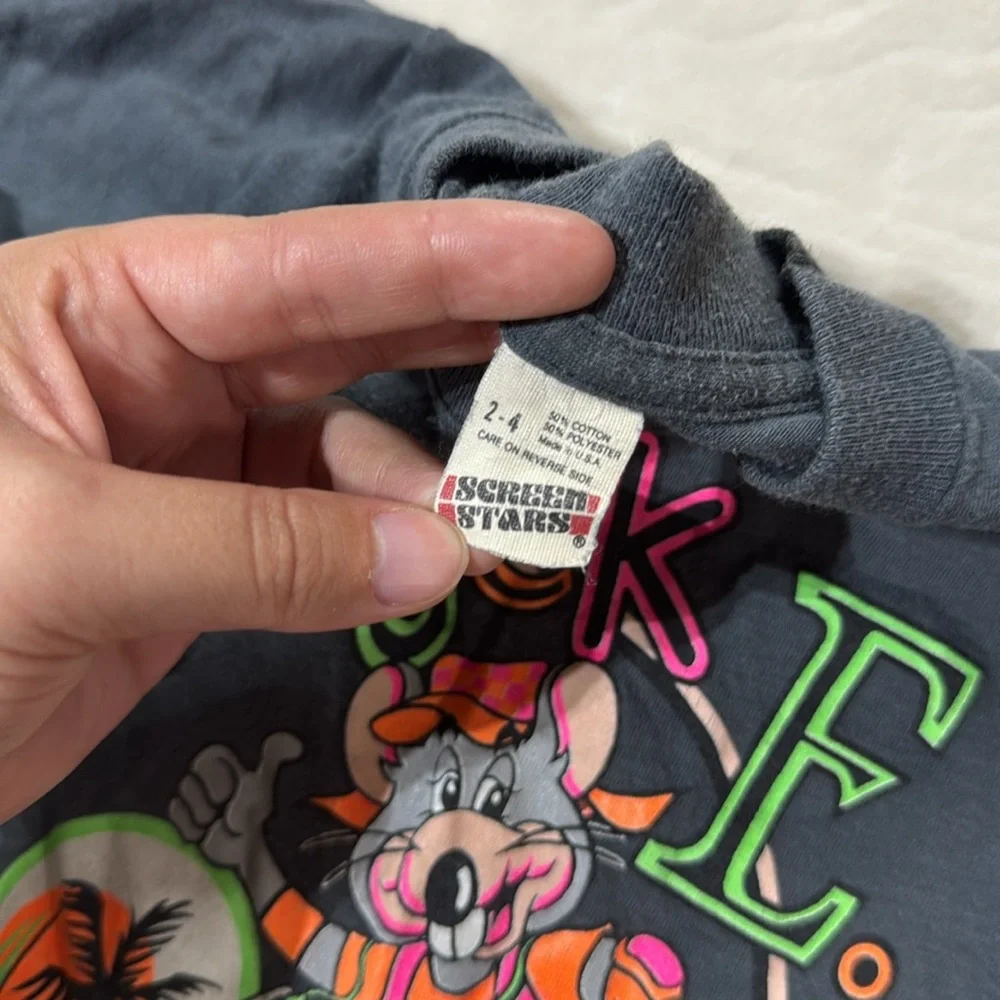 1990’s vintage‎ Chuck-E-Cheese kids shirt